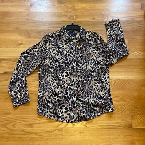 Westbound wrinkle free button down leopard Animal Print Top blouse